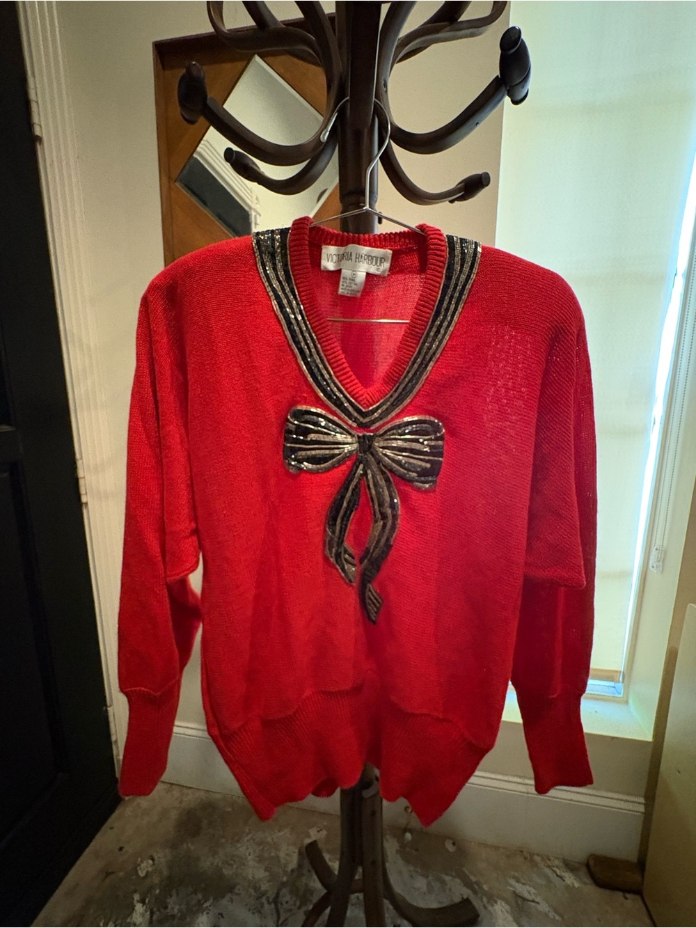 Vintage 80s Victoria Harbour Red Sequin Bow Knit Sweater - M